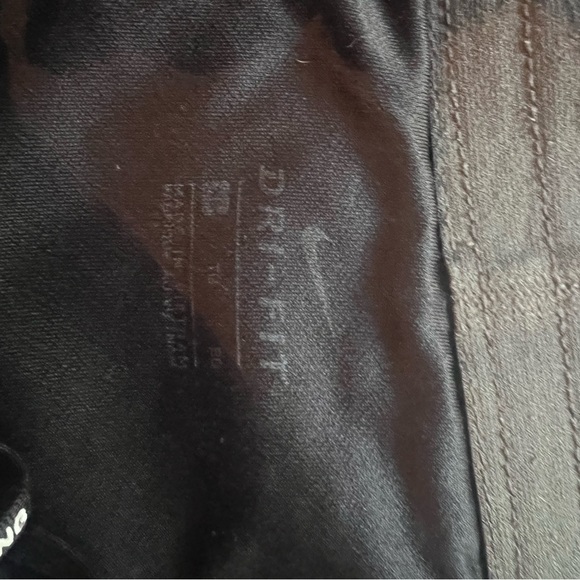 Women’s Nike running shorts - Picture 4 of 4